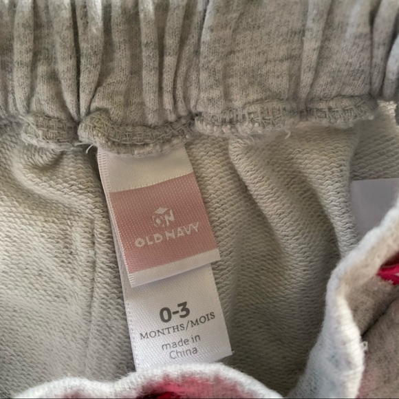 Wonder Nation Top and Old Navy Pants - Picture 8 of 9